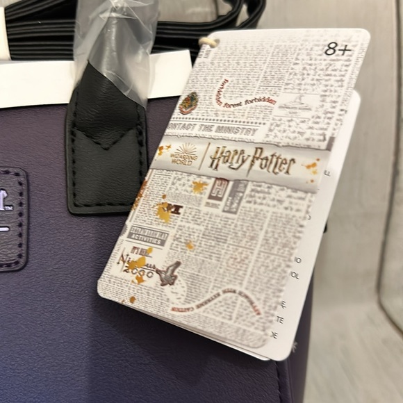 Loungefly Harry Potter satchel! New!! - Picture 5 of 7